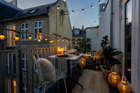 Sanders Leaves - Chic Three-Bedroom Apartment In Downtown Copenhagen, Copenhagen